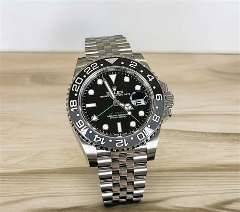 rolex bruce wayne 126710grnr